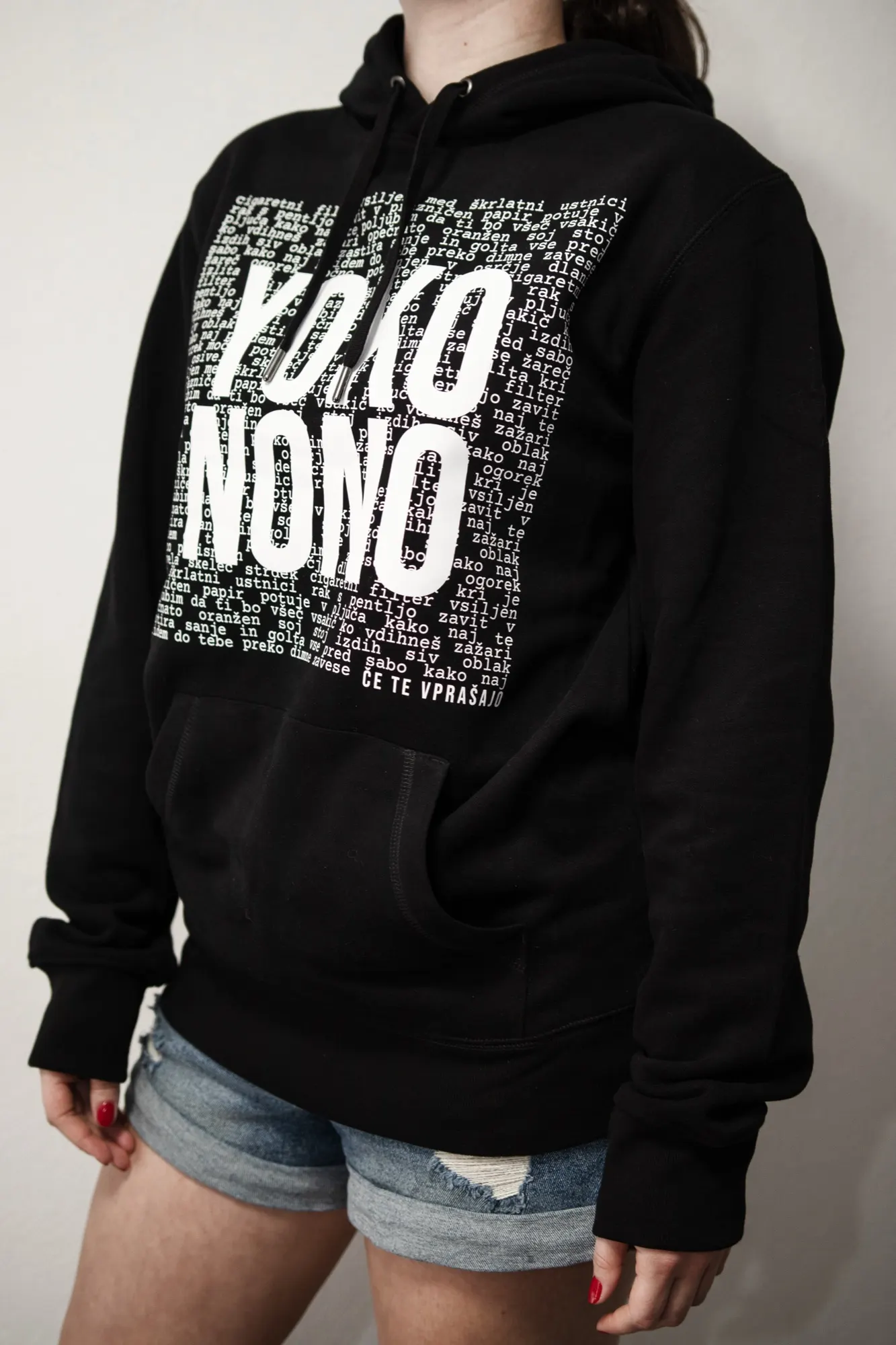 Hoodie — fotografija 1